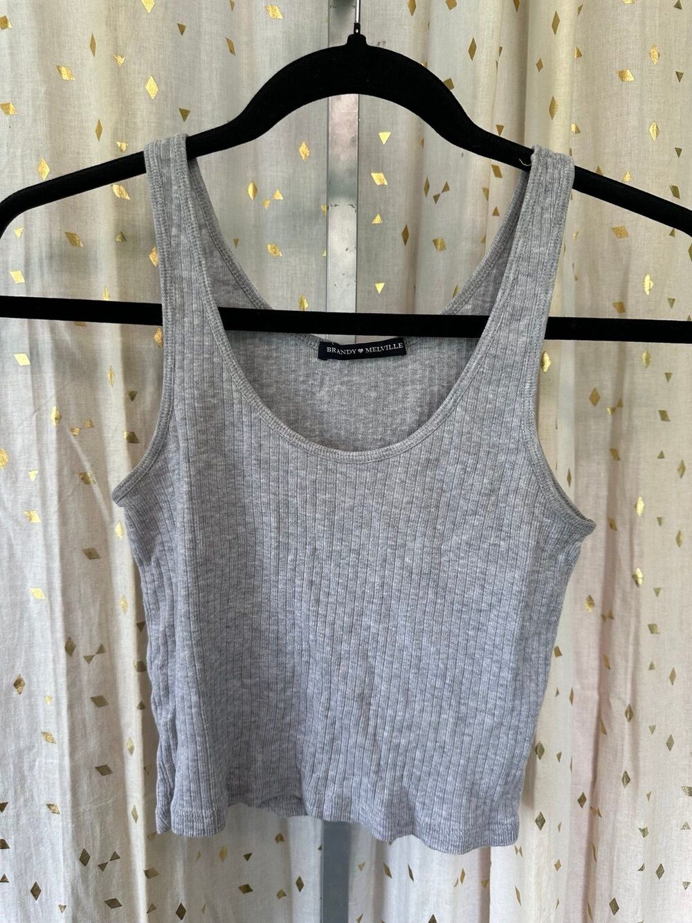 Brandy Melville Classic Gray Ribbed Knit Scoop Neckline Crop Tank Top OS